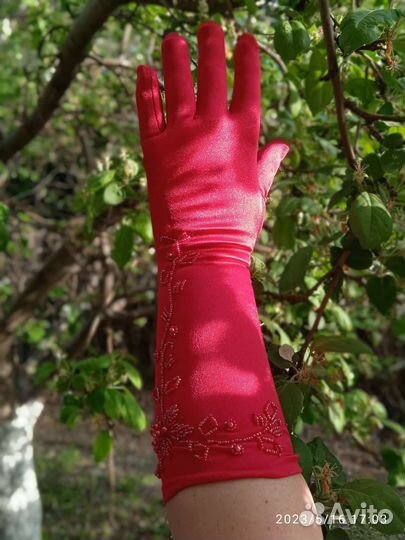 Перчатки шёлковые