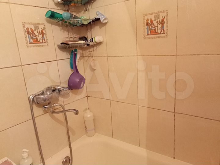 Комната 24 м² в 2-к., 1/5 эт.