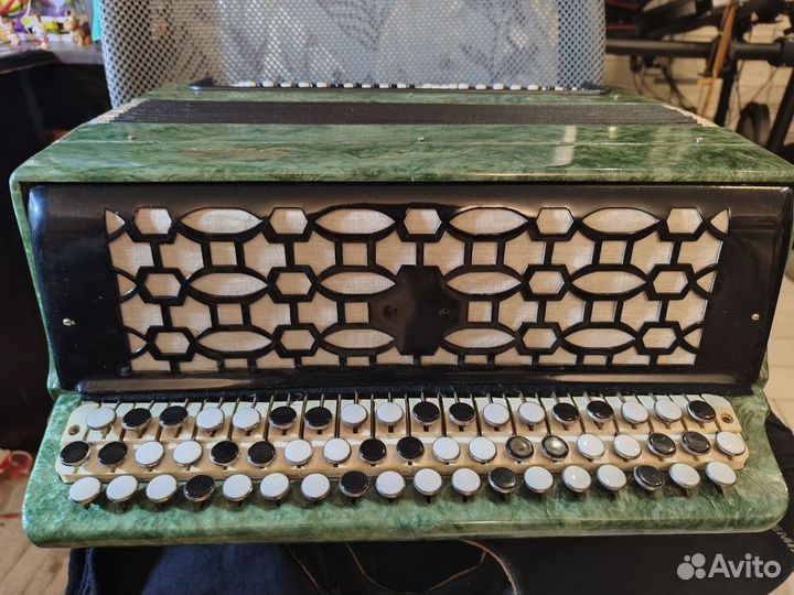 Баян Этюд 205м2