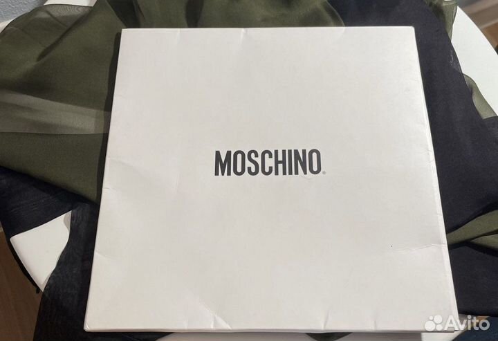 Шарф в стиле moschino зеленый чёрный