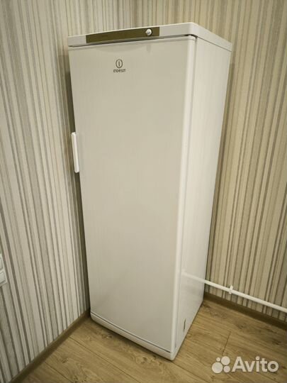 Морозильная камера indesit