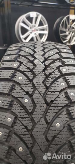 Formula Ice 215/60 R16