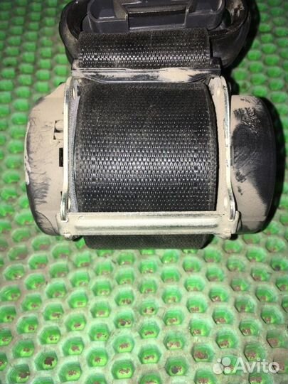 Ремень безопасности задний левый Opel Astra H