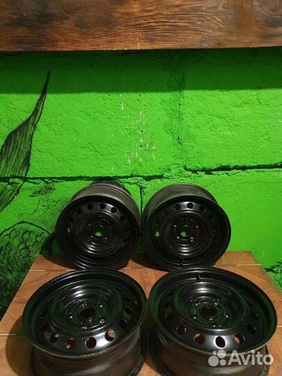 R15 5 x 114,3