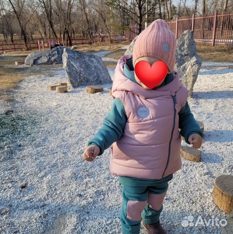 Костюм для девочки из футера утепл.+ жилет 92