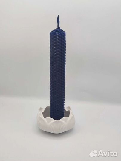 Свеча из вощины (воск) с лавандой