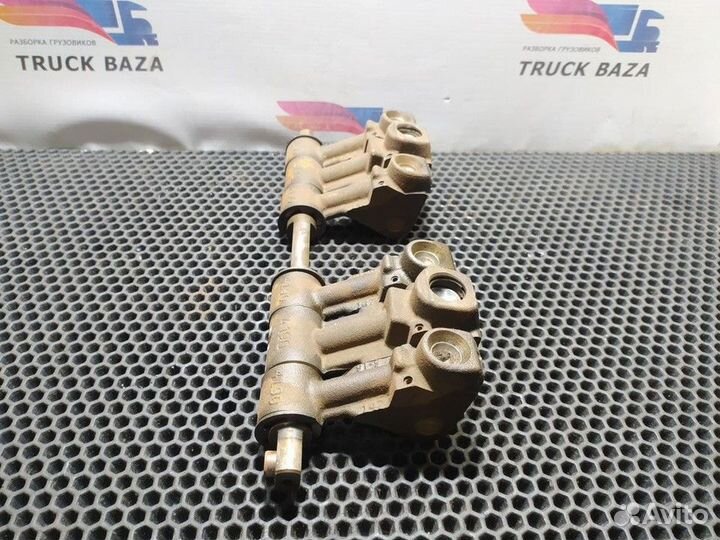 Вал рокеров Scania 5-series