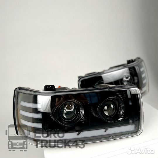 Комплект фары Daf 95 105 BI LED