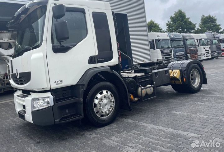 Pазбираем грузовик Renault Premium II с 2007