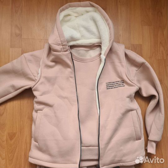 Спортивный костюм женский новый