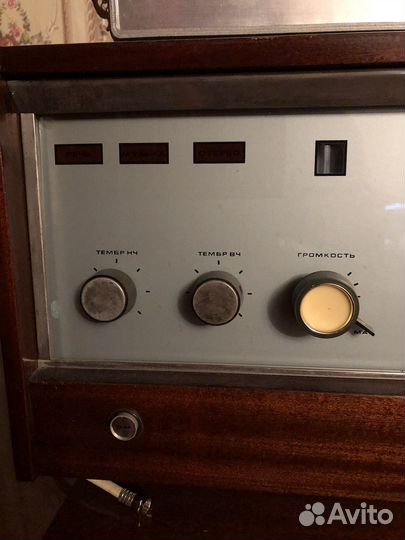 Радиола Эстония Стерео