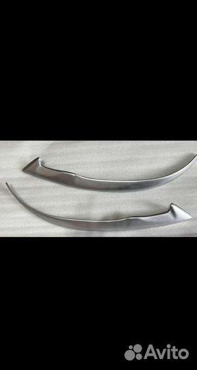 Накладка на фару