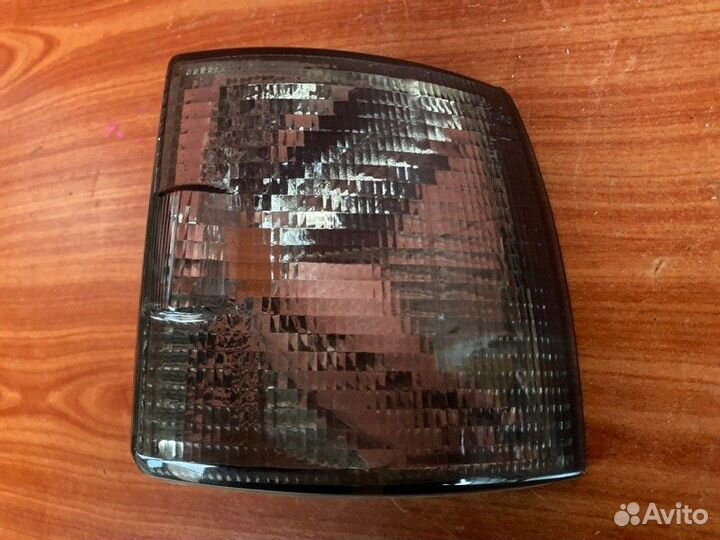 Поворотник передний правый Vw Transporter Т4 аас