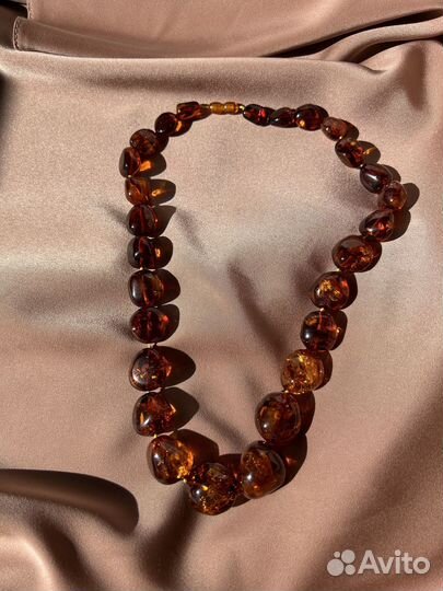 Бусы янтарные