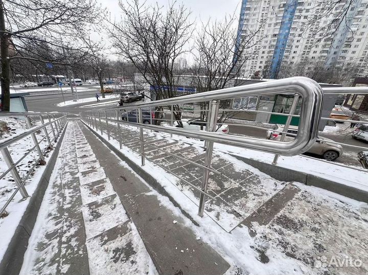 Перила из стали