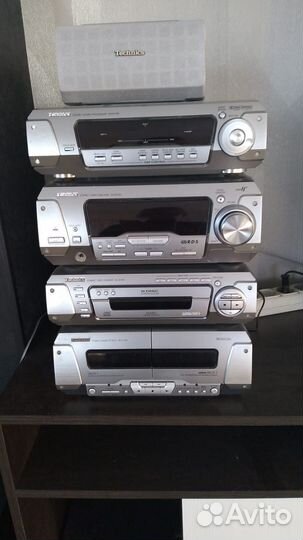 Музыкальный музыкальный центр техникс790