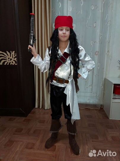 Прокат пират Джек Воробей