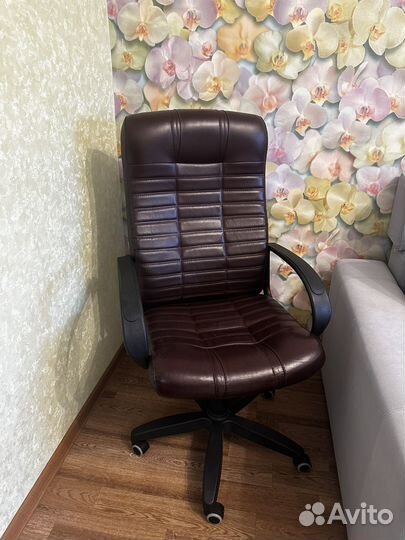 Компьютерное кресло бу