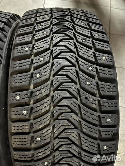 Michelin Latitude X-Ice North 3 235/45 R19
