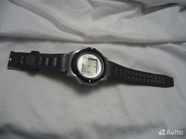 Часы кварц watch protection