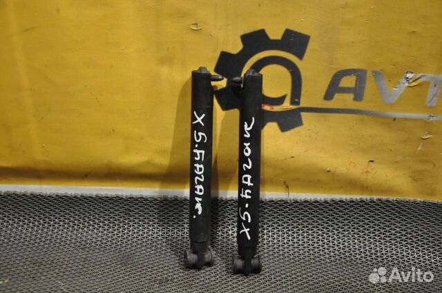 Амортизатор двери багажника BMW X5 E53