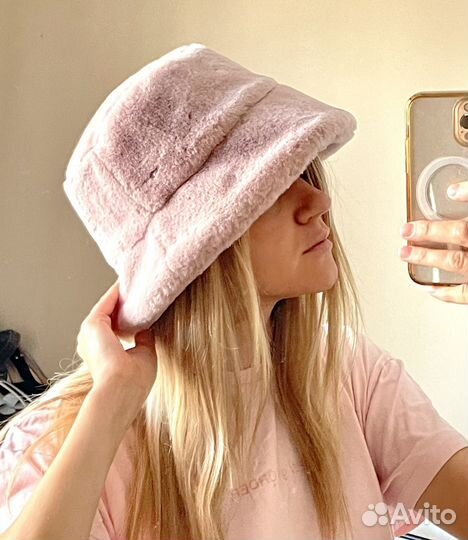 Шапка из искусственного меха