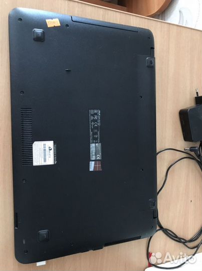 Ноутбук asus