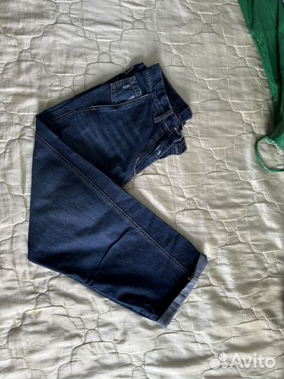 Джинсы широкие