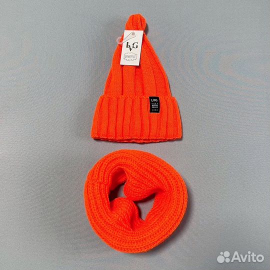 Зимняя шапка снуд на флисе