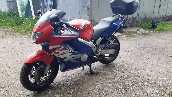 Продам Honda cbr 600 F4