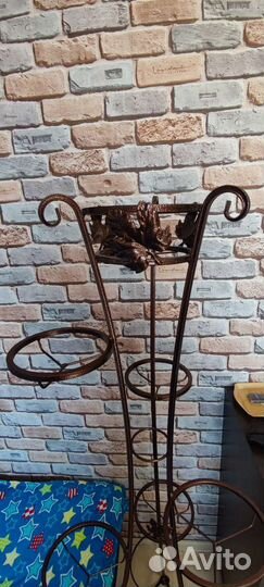 Подставка для цветов напольная металлическая