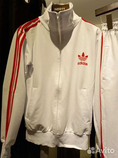 Спортивный костюм adidas женский новый