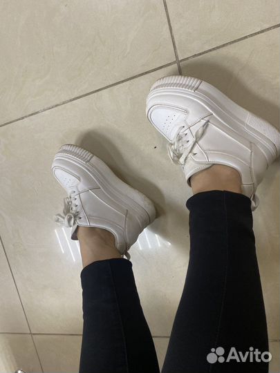 Кроссовки кеды