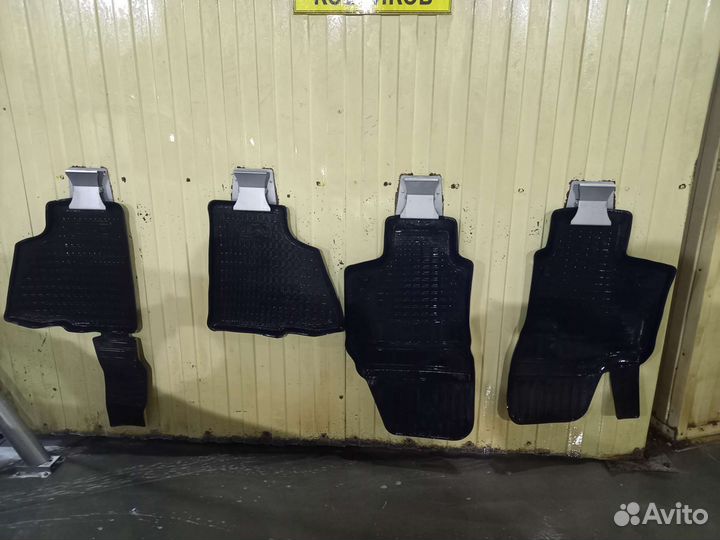 Ковры в салон автомобиля