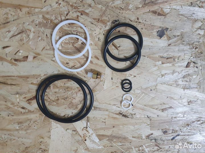 Ремкомплект на переднюю пневмостойку Range Rover