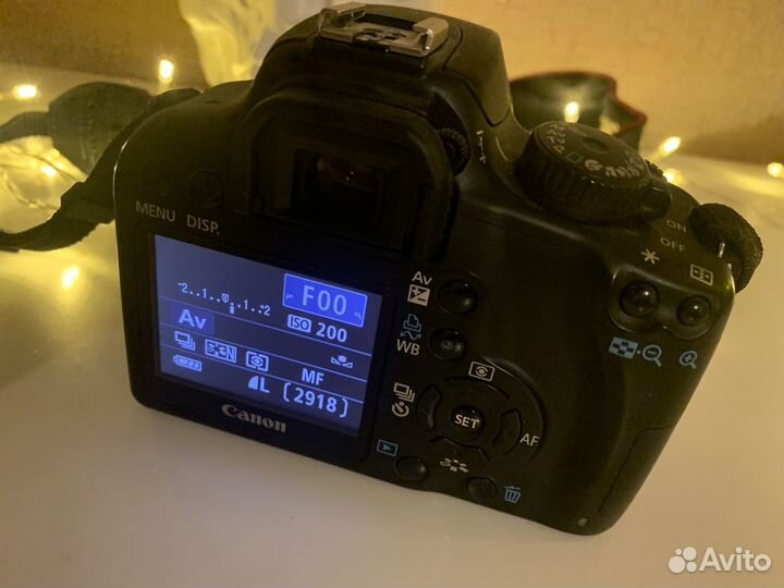 Зеркальный фотоаппарат Canon EOS 1000d body