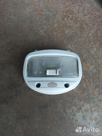 Плафон салона granta