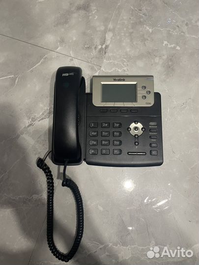 Телефон yealink