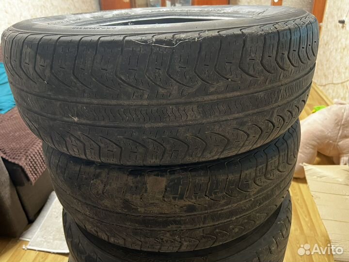 Pirelli 176A2 CE11 TL 2.25/4.5 R16 19B