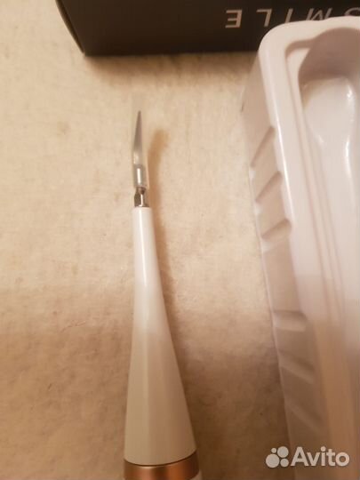 Ультразвуковой скайлер+зубная щетка,новые