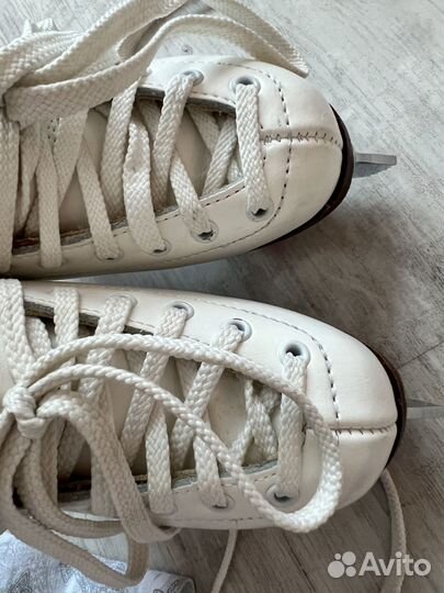 Фигурные коньки wifa размер 27