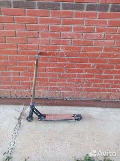 Трюковой самокат