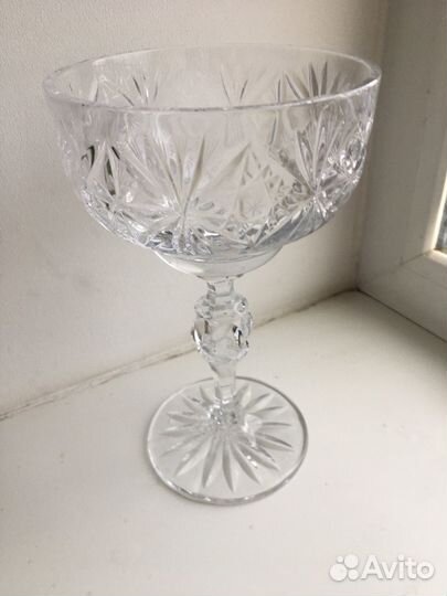 Вазочка креманка на ножке.Гусь Хрусталь.СССР