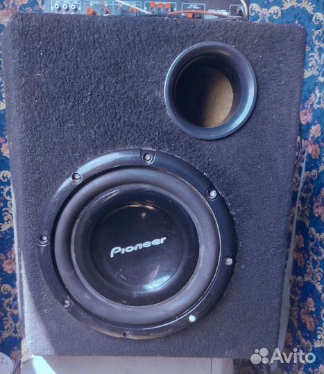 Пионерский сабвуфер на 1.200 Вт