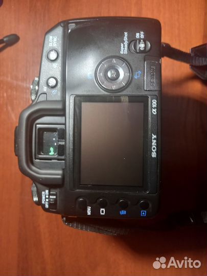 Sony dslr-A100 и штатив