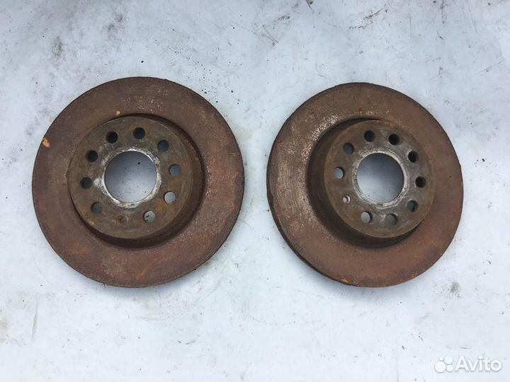 Диск тормозной передний вентилируемый Шкода Йети