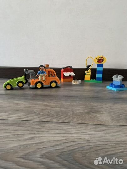 Конструктор lego duplo буксировщик 10814