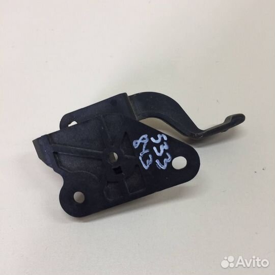 Ручка открывания багажника Nissan Almera 3 G11, G1