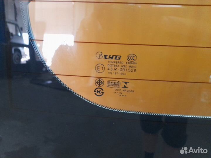 Дверь багажника Toyota Lite Ace/ Noah/Town Ace/ Noah