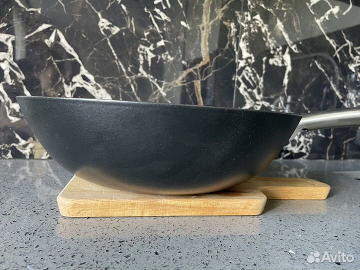 Сковорода для вока Proffi Home с антипр. покрытием